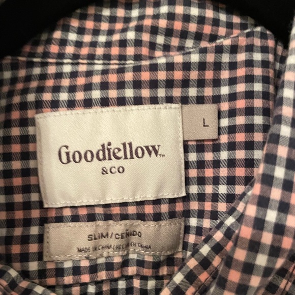 Mens button down shirt - Picture 2 of 2